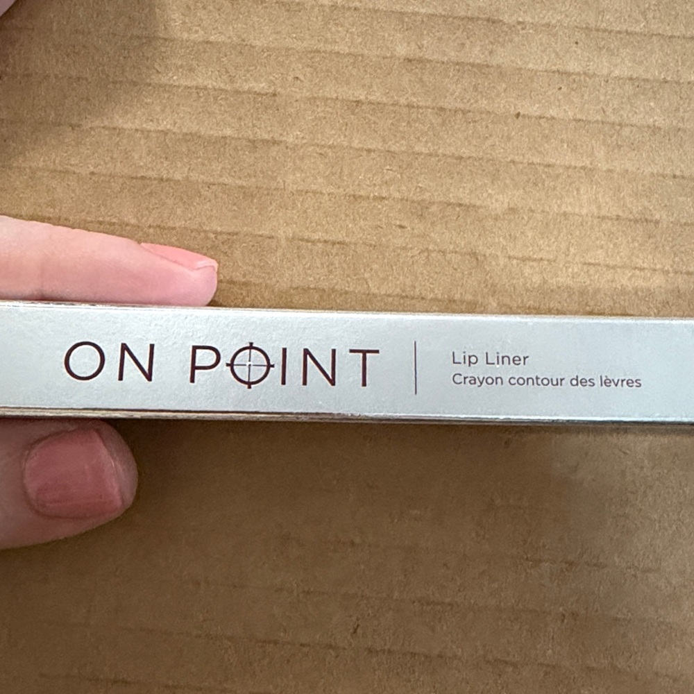 Pur On Point Lip Liner Shade Power Trip - Picture 4 of 4